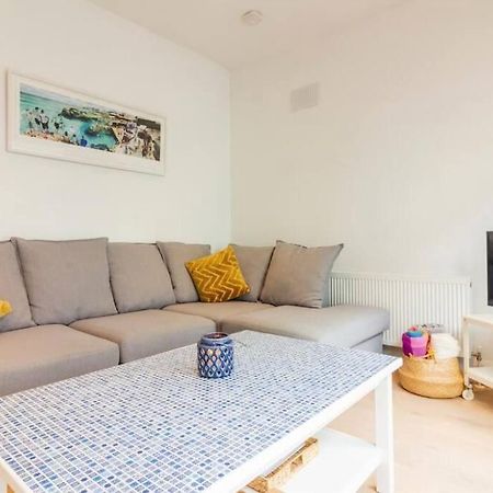 Newly Refurbished Traditional Cottage Blackrock מראה חיצוני תמונה