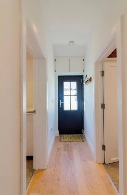 Newly Refurbished Traditional Cottage Blackrock מראה חיצוני תמונה